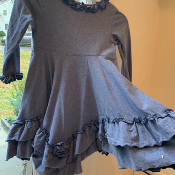 Girls Dress and tights With layered shirt and ruffles on sleeves. - Picture 3 of 6